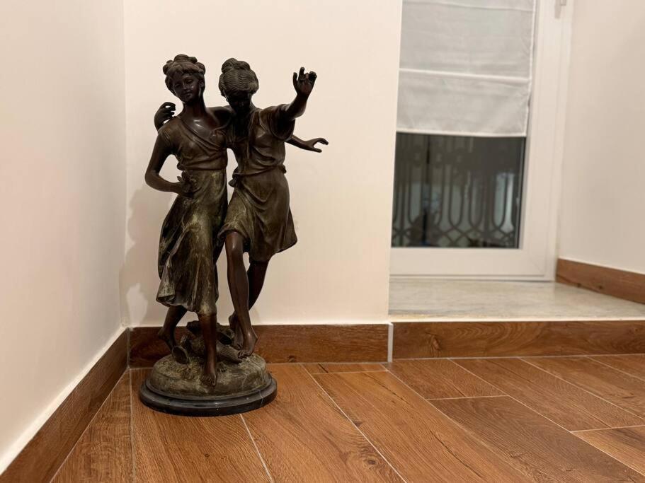 Domus Miraculi: Casa Storica Nel Cuore Di Napoli المظهر الخارجي الصورة