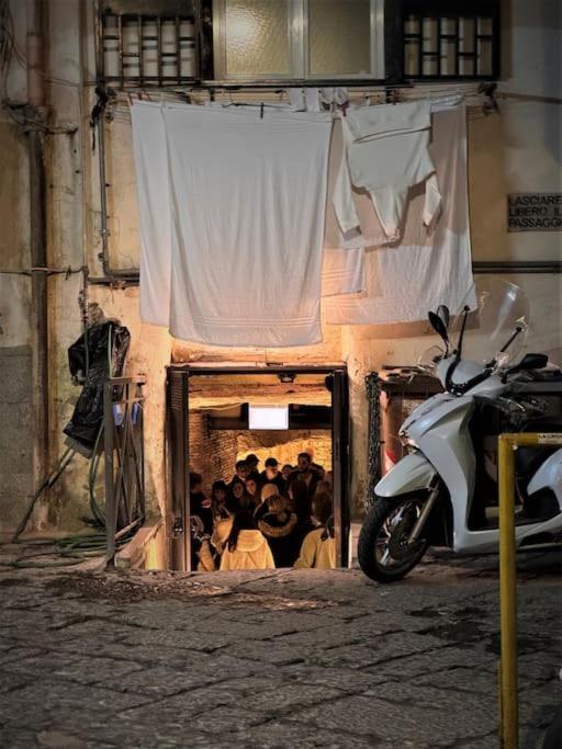 Domus Miraculi: Casa Storica Nel Cuore Di Napoli المظهر الخارجي الصورة